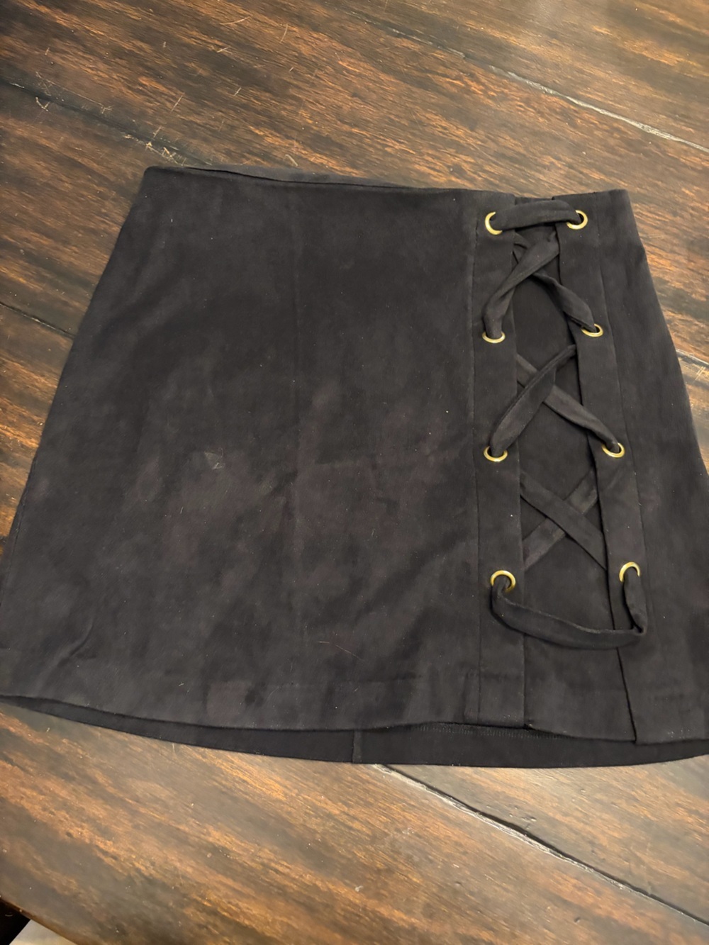 Kensie Women's Stretch Suede Skirt with Lace Up Side, Black, M